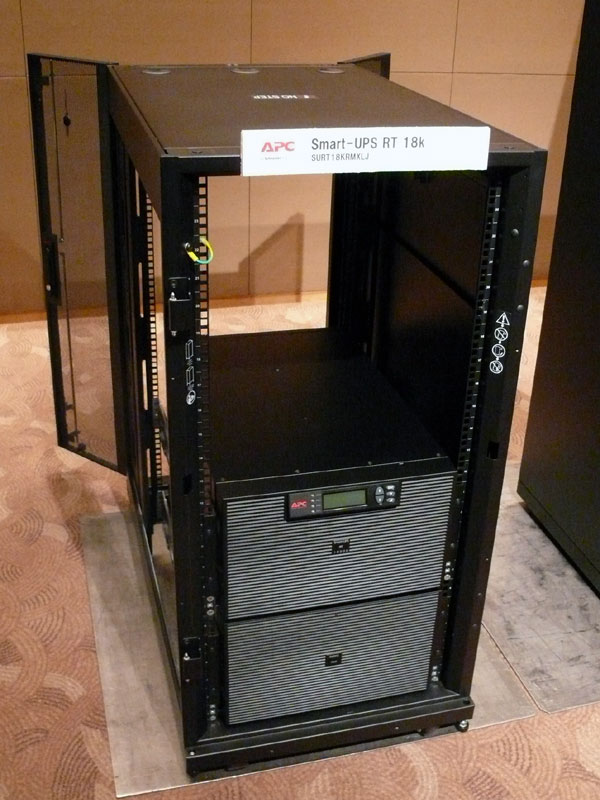 <strong>Smart-UPS RT 18k</strong>