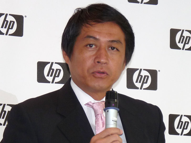 <strong>執行役員 EDS事業統括の村上申次氏</strong>